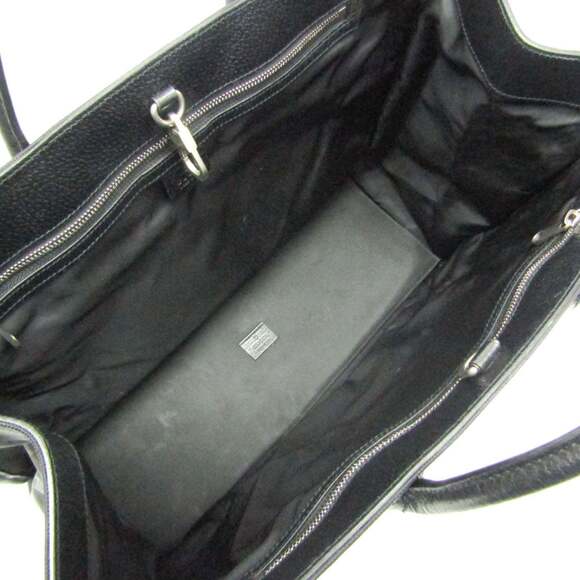 GUCCI Authentic Black Leather Shoulder Bag - Picture 3 of 16